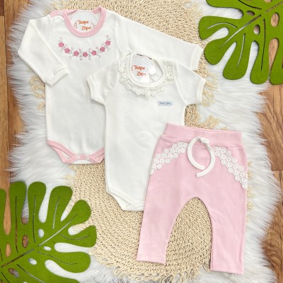 CONJ. DE MALHA 3 PEÇAS - Ramo Florido Rosa - Off White e Rosa